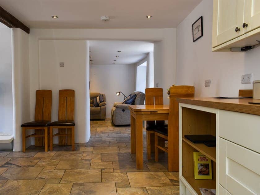 Kitchen/diner | Glimsters Cottage - Glimsters Farm Holiday let, Kentisbeare, Cullompton