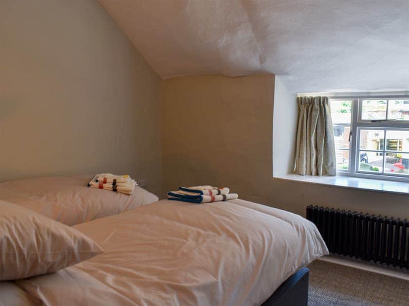 Twin bedroom | Glimsters Cottage - Glimsters Farm Holiday let, Kentisbeare, Cullompton