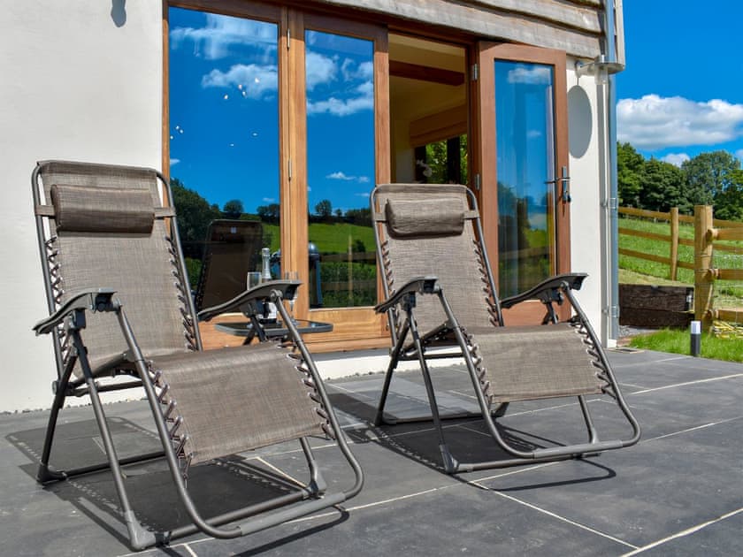 Sitting-out-area | Stag - Kerridge View Barn, Washfield, near Tiverton