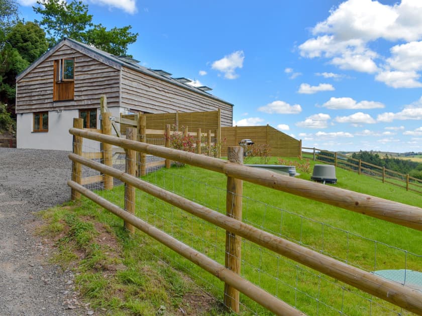 Exterior | Stag - Kerridge View Barn, Washfield, near Tiverton