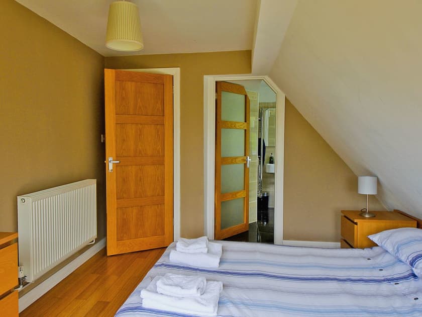 Twin bedroom | Still Waters, Hoveton, Norwich