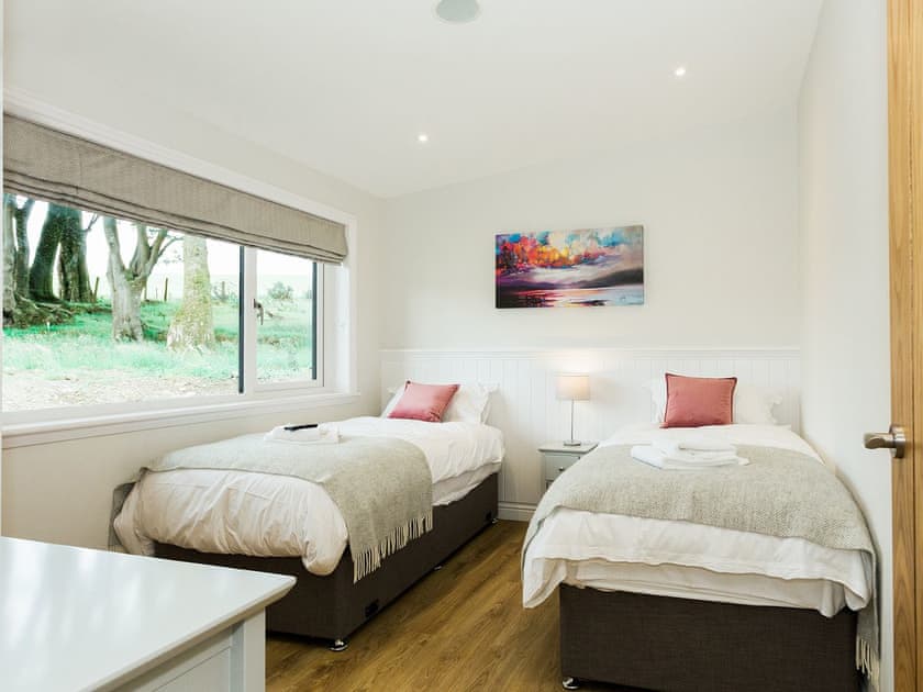 Twin bedroom | Seascape - Gatehouse Lodges, Gatehouse of Fleet, near Kirkcudbright