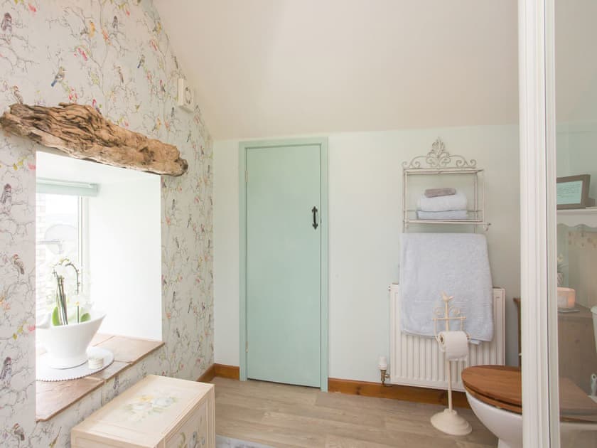 Shower room | Hippo’s Rest, Harriseahead