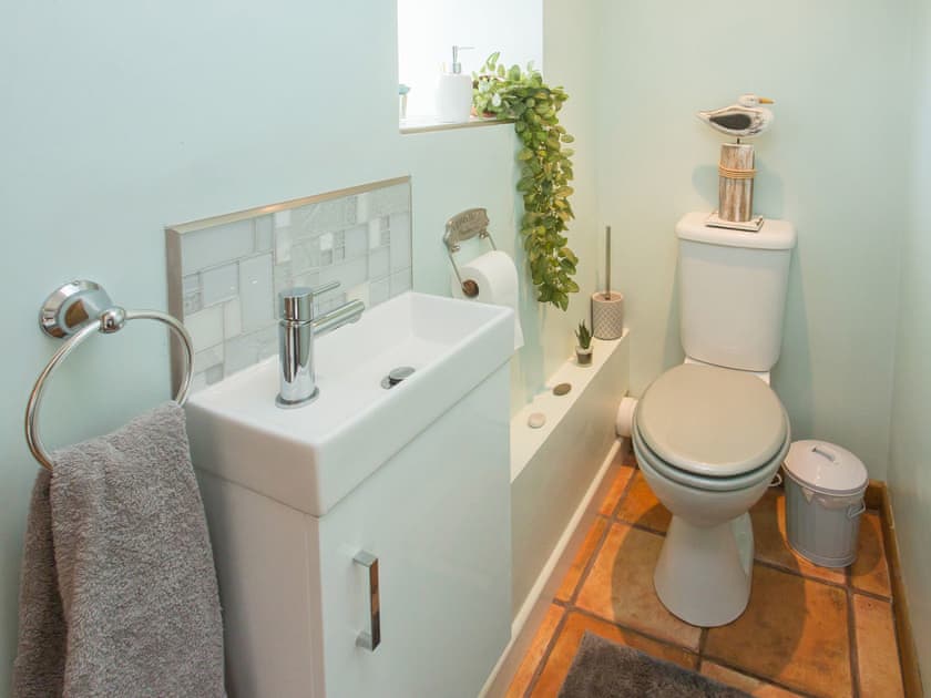 WC | Hippo’s Rest, Harriseahead
