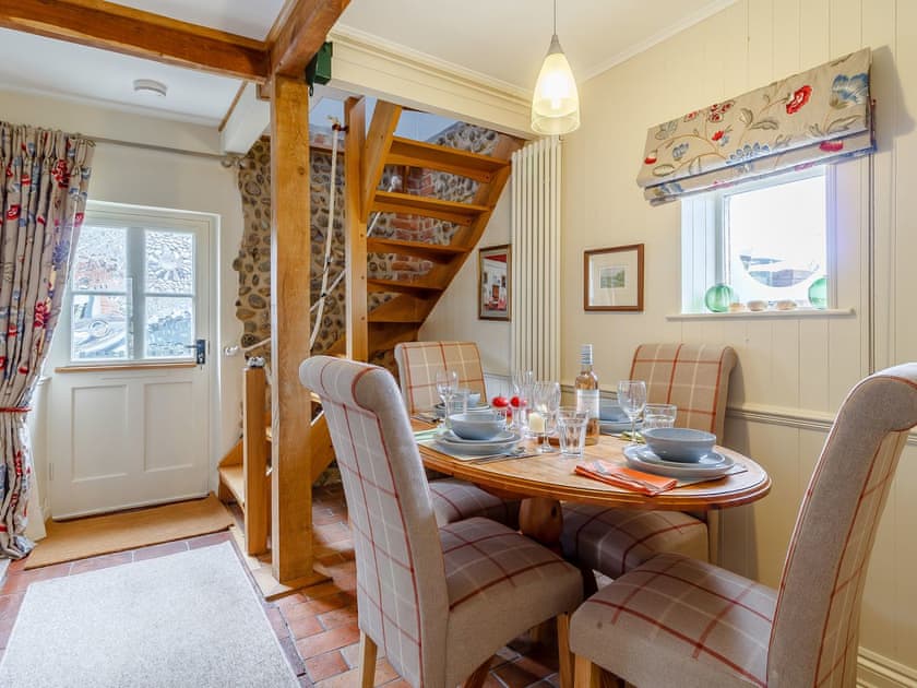 Living room/dining room | 42 Temple End, Blakeney