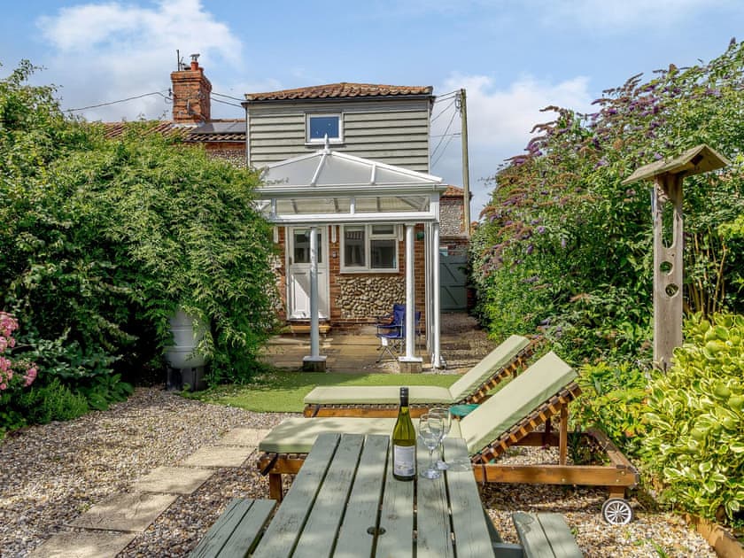 Garden | 42 Temple End, Blakeney