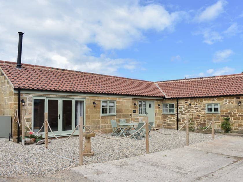 Exterior | Lane End Cottage, Upleatham, near Saltburn-by-the-Sea