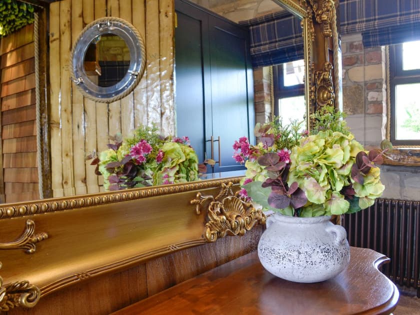 Interior | Tennox Boathouse - Tennox Farm, Kilbirnie