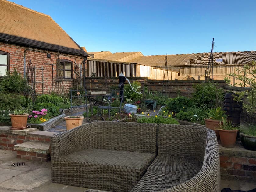 Garden and grounds | The Pigsty - Domvilles Farm, Audley