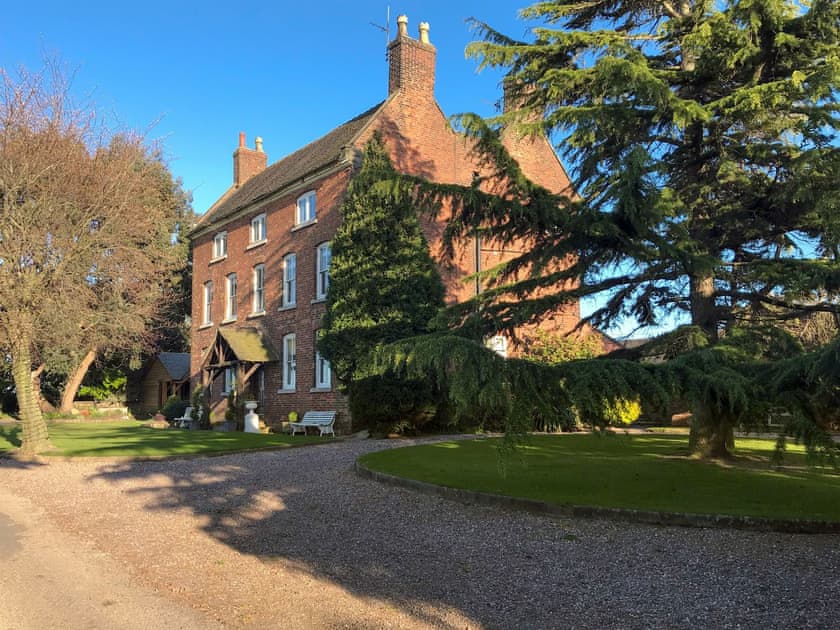 Garden and grounds | The Stable, The Pigsty - Domvilles Farm, Audley