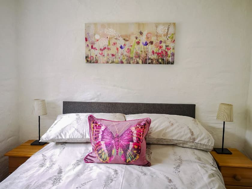 Double bedroom | Friesian Valley Cottages - Oak Barn - Friesian Valley Cottages , Mawla, near Porthtowan