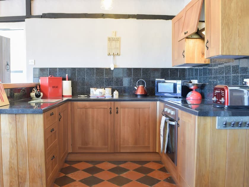 Kitchen | Ty Celyn Farmhouse, Ponthenri, near Llanelli