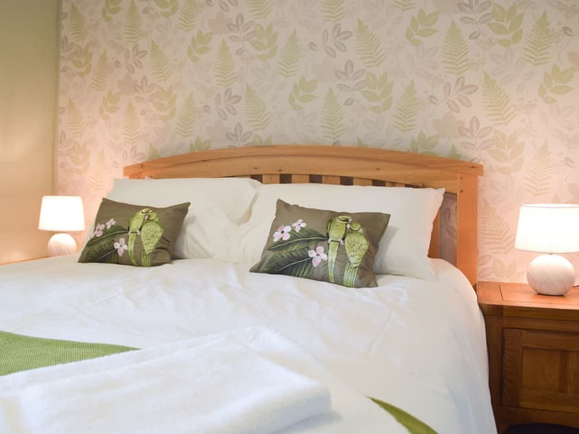 Double bedroom | Ty Celyn Farmhouse, Ponthenri, near Llanelli