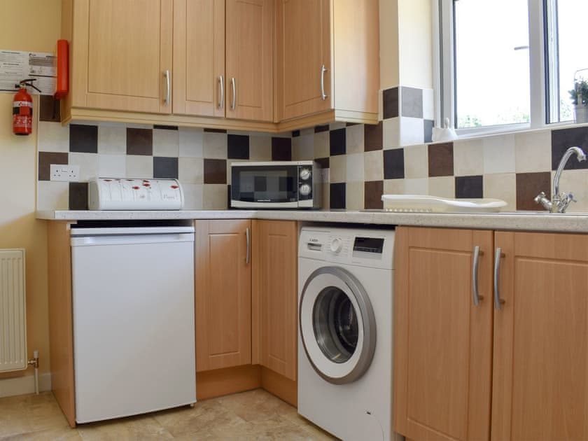 Kitchen | Green Valley Retreat, Holsworthy
