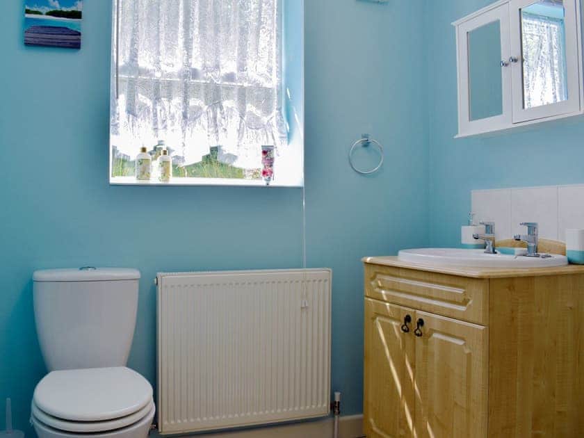 Shower room | Green Valley Retreat, Holsworthy