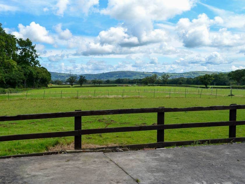 Surrounding area | The Paddock, Cefn, near St Asaph