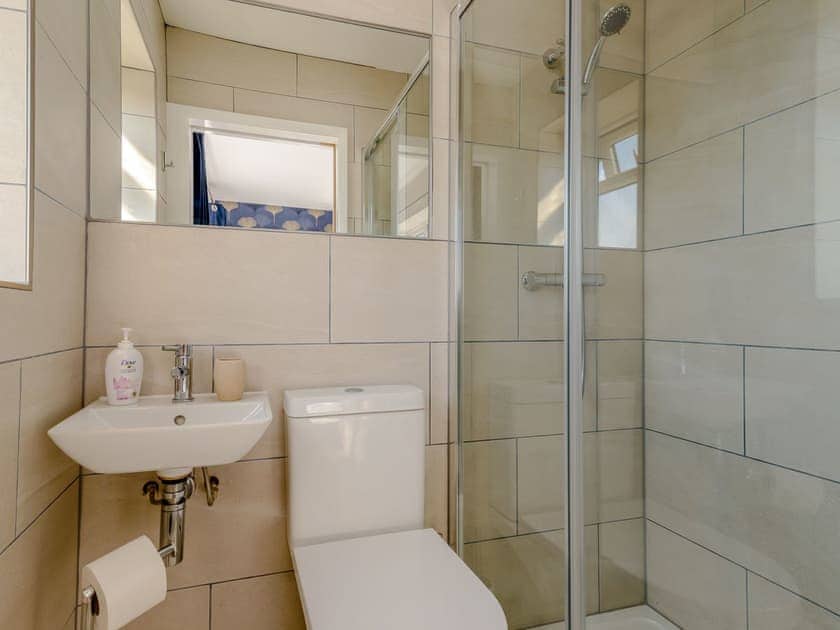 Shower room | Carmel, Whitby