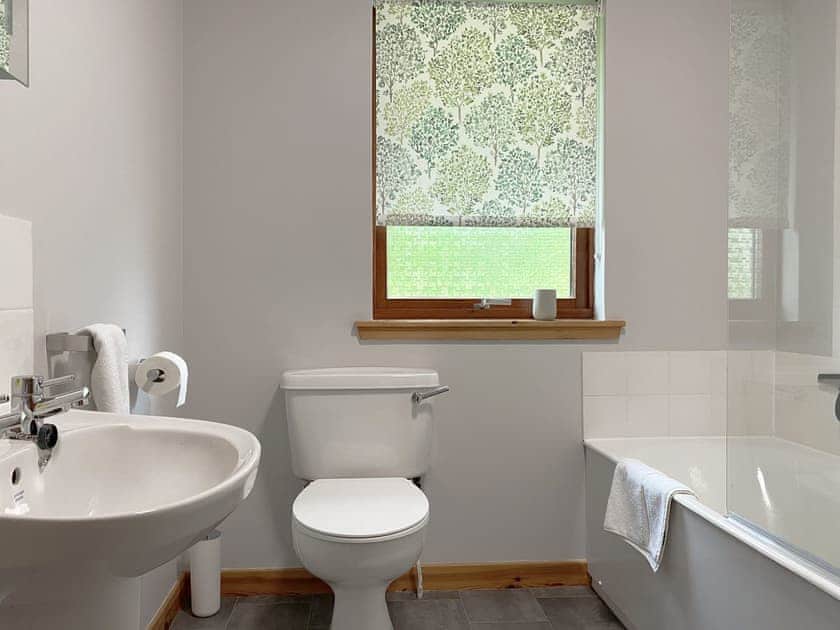 Bathroom | Kintulloch, Inveruglas, near Kingussie