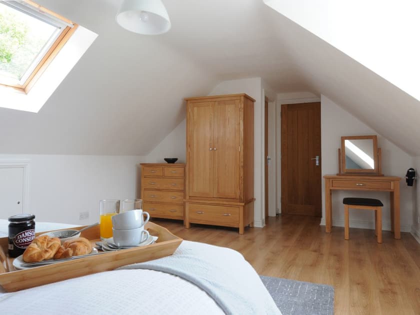 Master bedroom | Bryn Derw, Barmouth