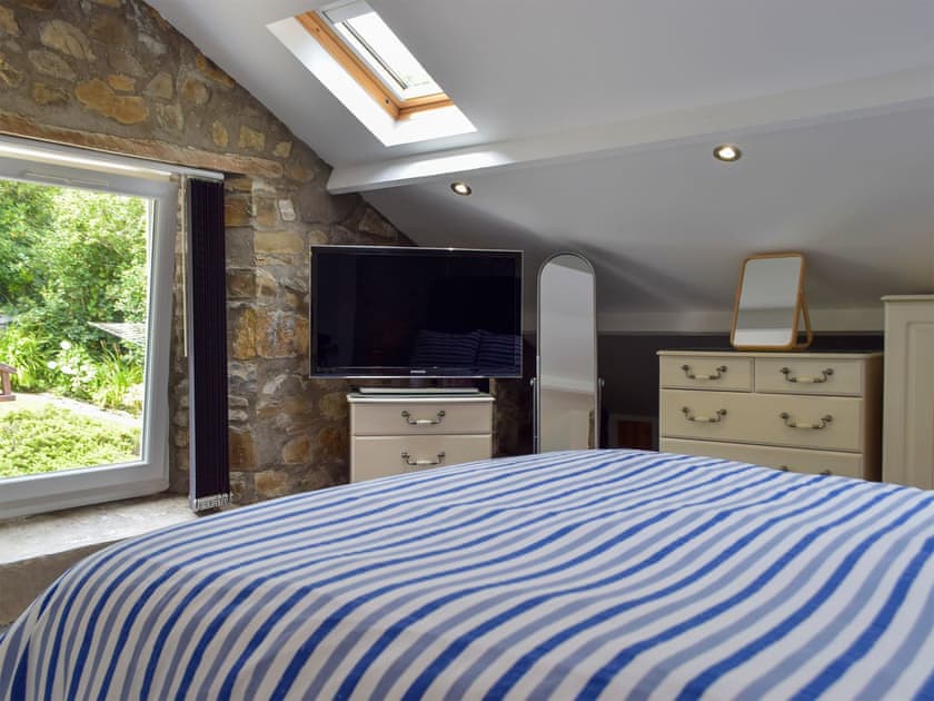 Double bedroom | Clam Cottage, Amroth, near Saundersfoot