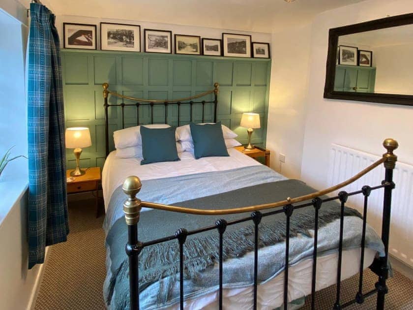 Peaceful double bedroom | The Old Toll House, Coalport, near Ironbridge