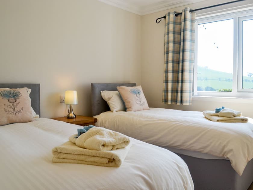 Twin bedroom | Auchen Ladder, Amisfield, near Dumfries
