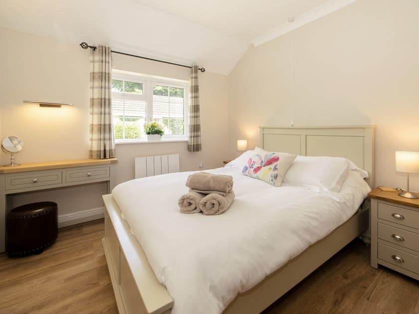 Comfortable double bedroom | Luckington Stables 2 - Luckington Stables, Newbury, near Frome