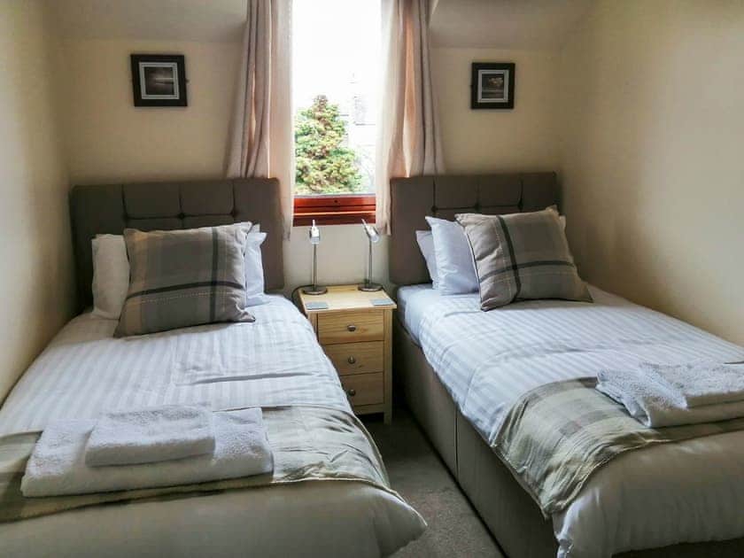 Twin bedroom | Riverside View, Nairn