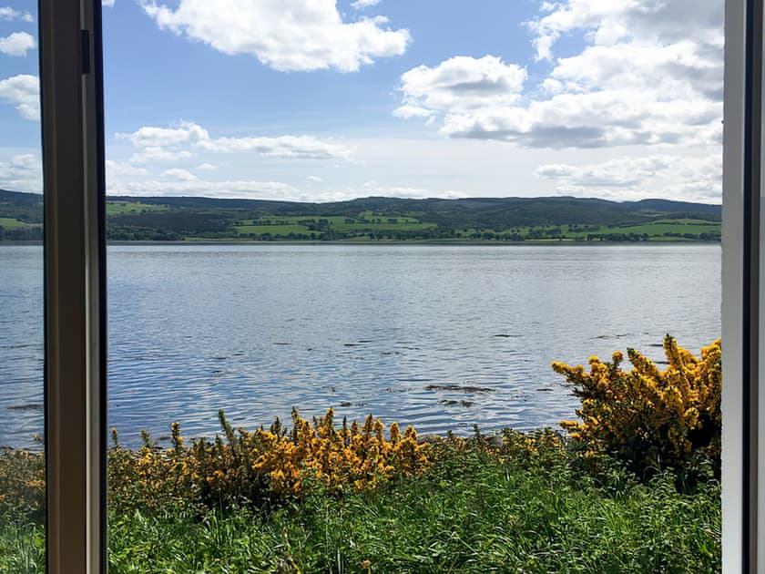 View | The Sea Lodge - The Sea Lodge and The Anchor and Chain, North Kessock, near Inverness