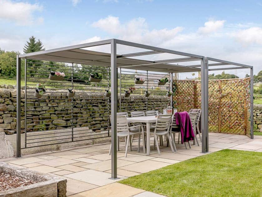 Sitting-out-area | Alton Hall Cottage, Alton, nr Chesterfield