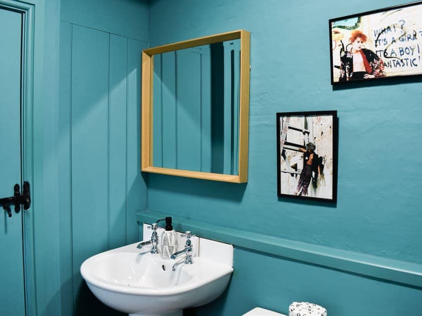 wc | Sulphur Wells, Broughton, near Skipton