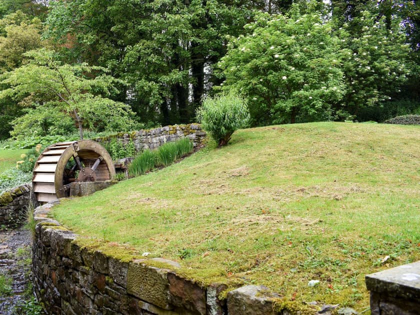 Garden and grounds | Mill Cottage, Broughton, near Skipton