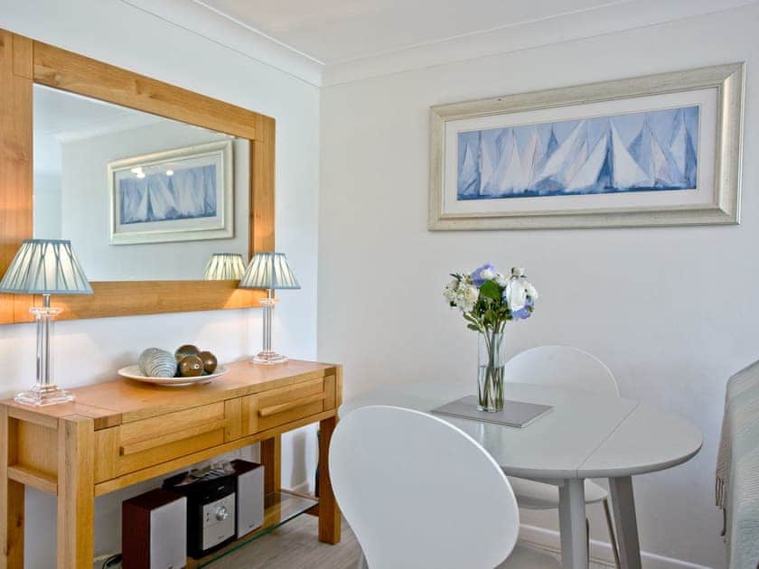 Dining Area | Mayflower Court 1a, Dartmouth