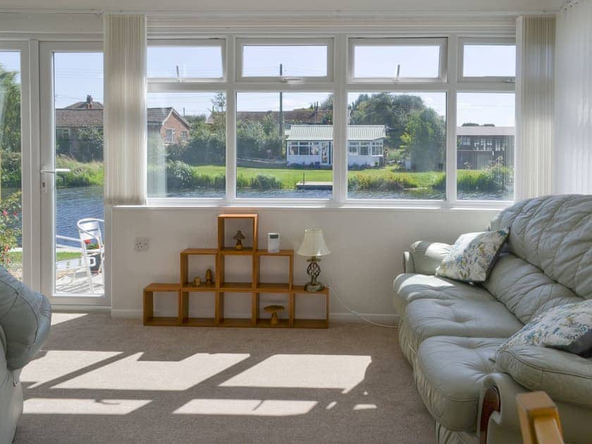 Living area | Reflections, Surfleet