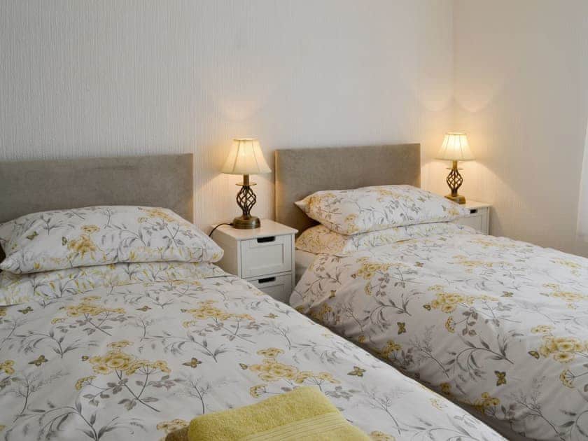 Twin bedroom | Reflections, Surfleet
