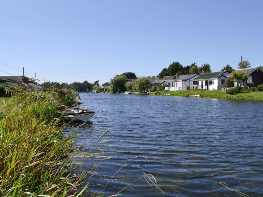 Surrounding area | Reflections, Surfleet