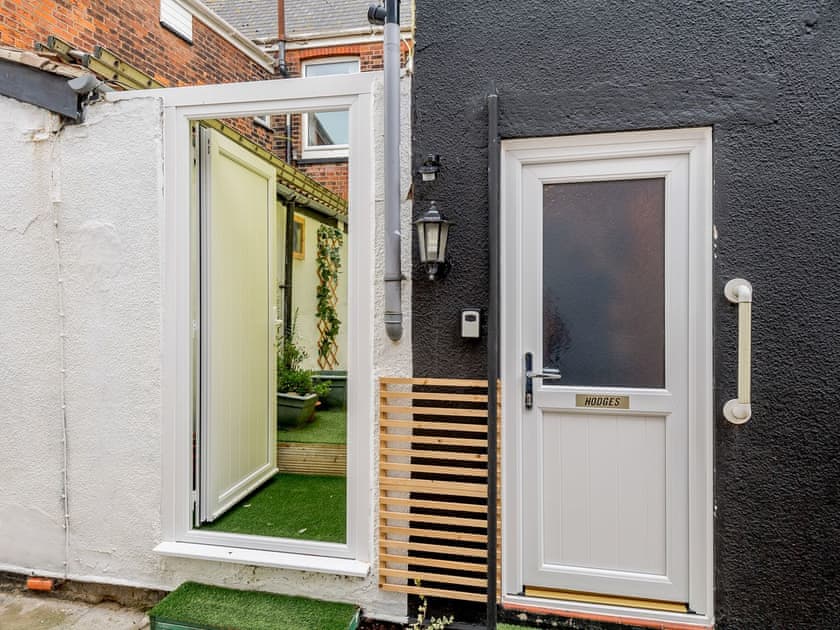 Exterior | Hodges - Pier Gardens, Gorleston