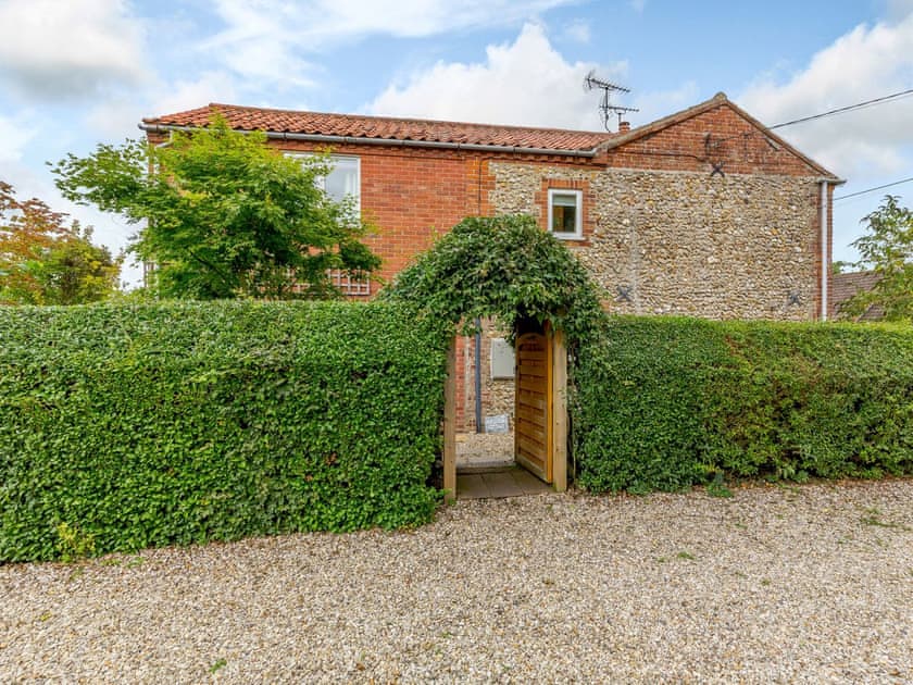 Exterior | Four Seasons, Bintree, near Melton Constable