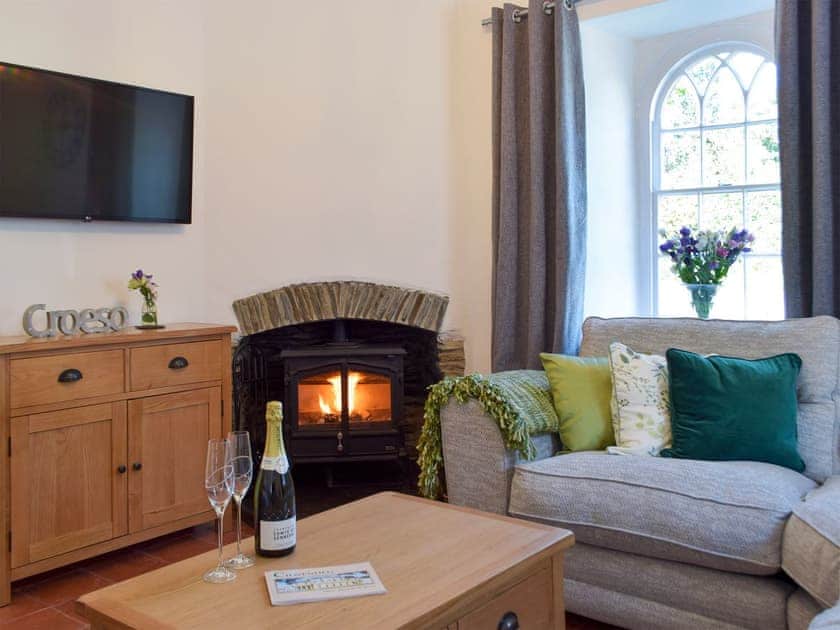 Living room | 2 Cilwendeg Lodge, Newchapel, near Boncath