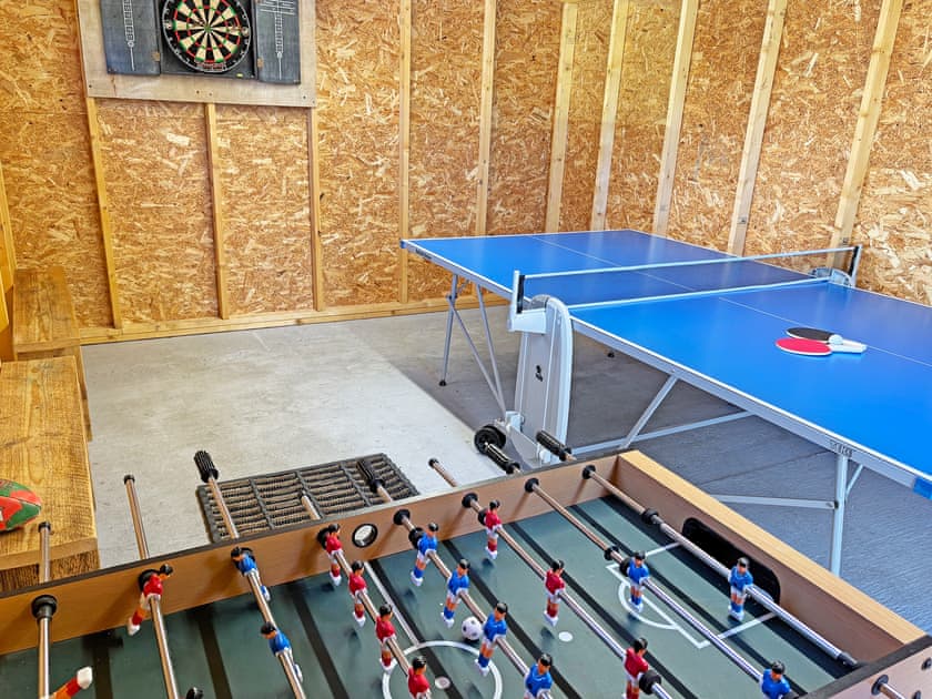 Games room | 2 Cilwendeg Lodge, Newchapel, near Boncath