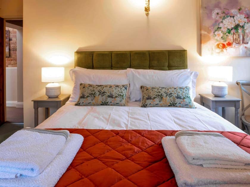 Double bedroom | The Dairy - The Drewton Estate Cottages, South Cave near Beverley