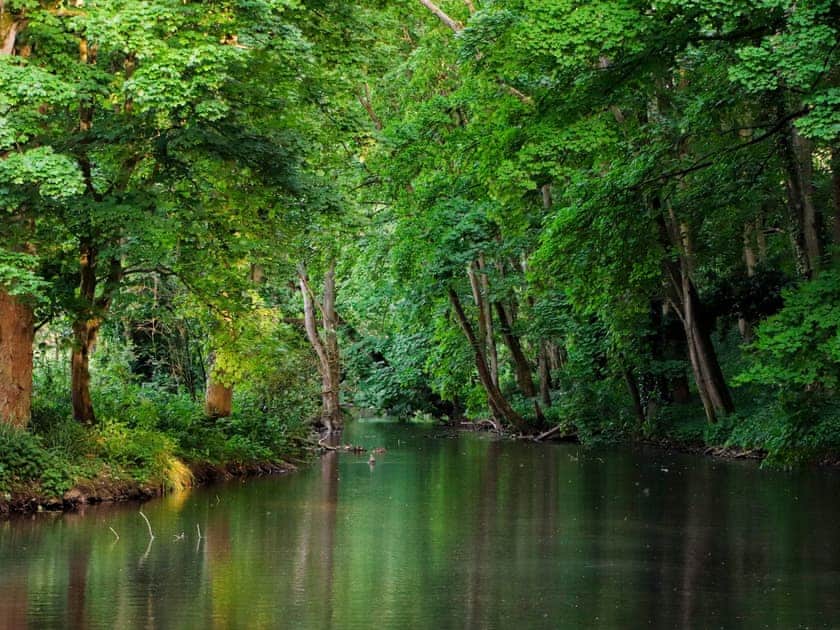 Surrounding area | The Old Cowshed, The Dairy - The Drewton Estate Cottages, South Cave near Beverley