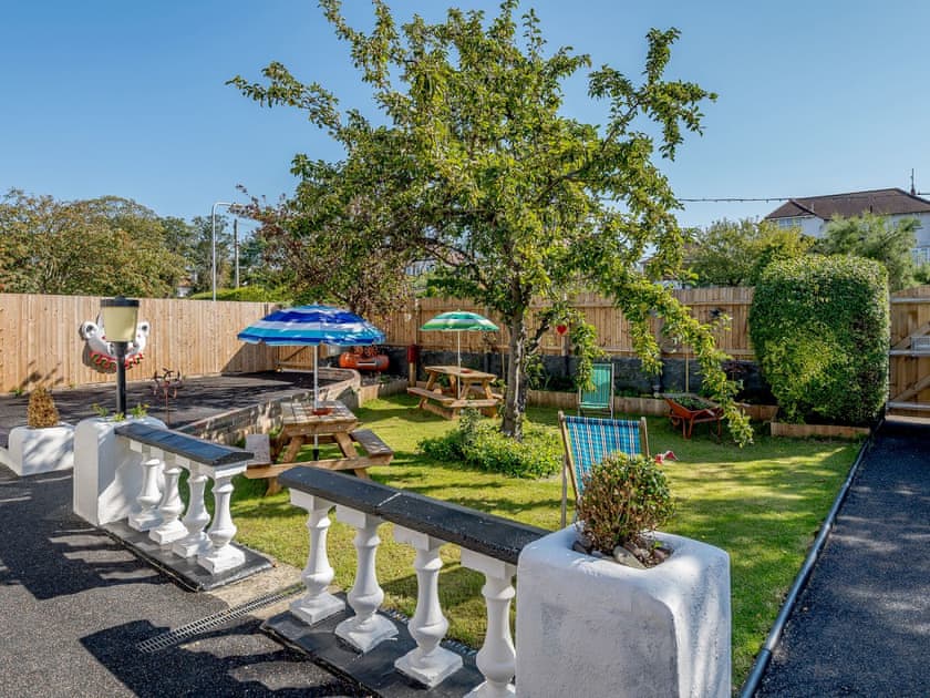Garden | Telford Lodge - Tufties, Skegness