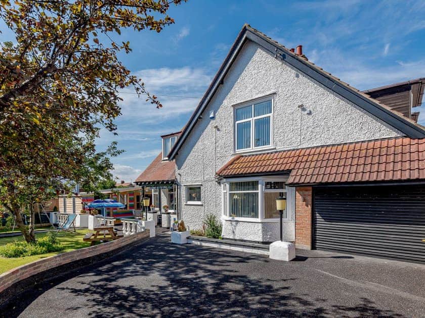 Parking | Telford Lodge - Tufties, Skegness