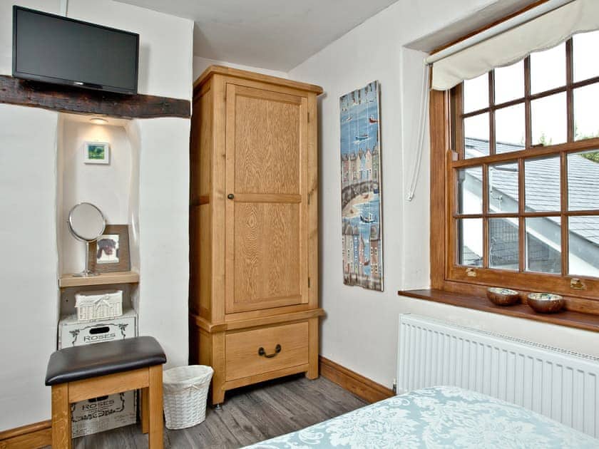 Double bedroom | Cobble Cottage, Appledore