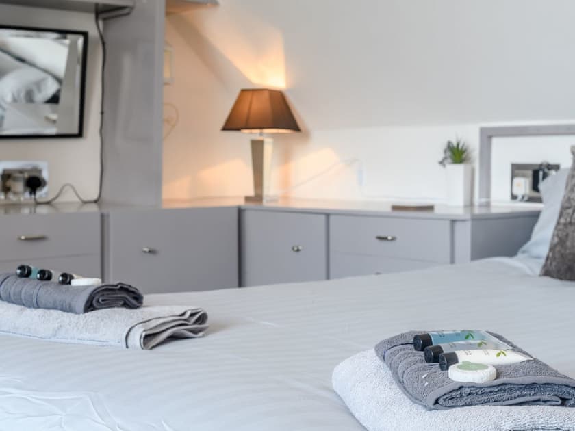 Double bedroom | Peartree Cottage - Tufty’s, Skegness
