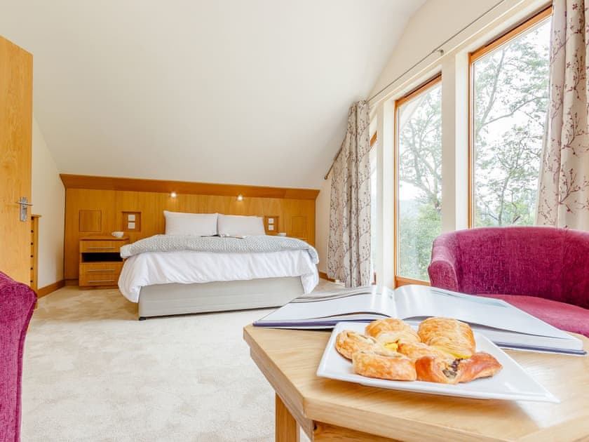 Double bedroom | Dunearn Heights, Lochearnhead, near Callander