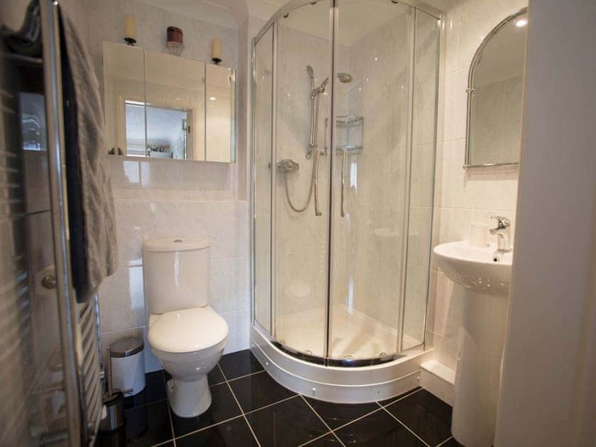 Shower room | Harbour View, Sovereign Harbour, near Eastbourne