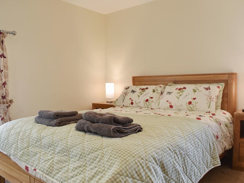 Double bedroom | South Barn - Monkleigh Court, Monkokehampton, near Okehampton