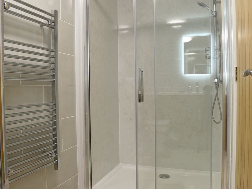 En-suite | South Barn - Monkleigh Court, Monkokehampton, near Okehampton